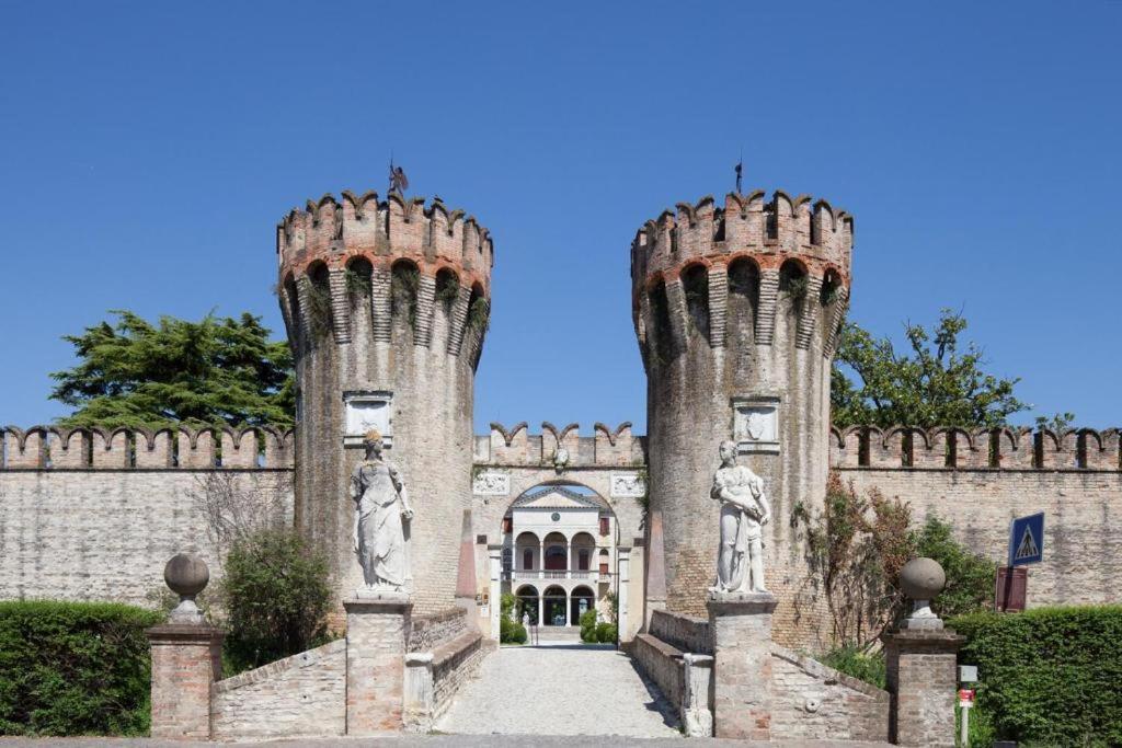 Marina'S Venice Garden Roncade Exterior photo