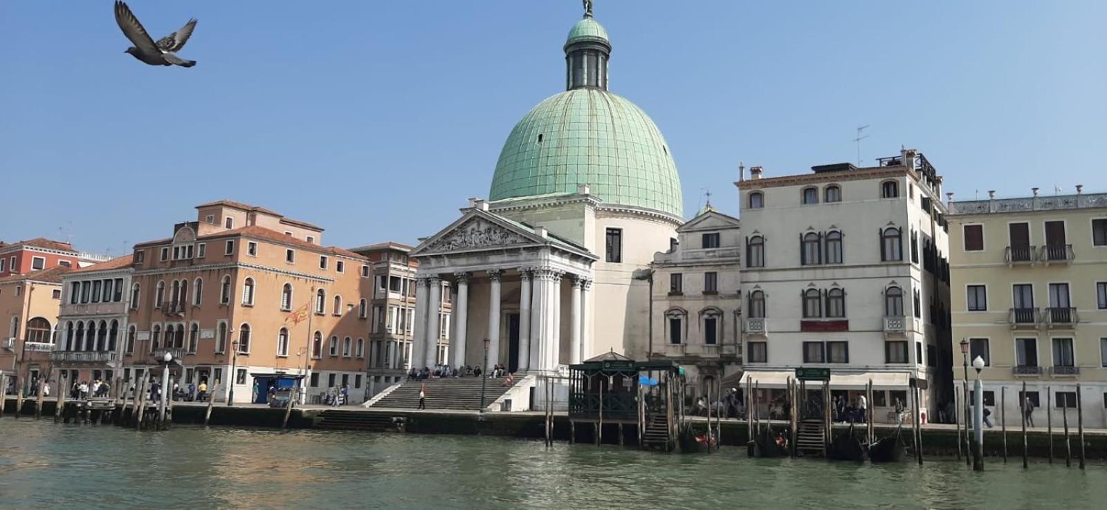 Marina'S Venice Garden Roncade Exterior photo
